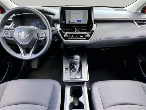 Certified 2026 Toyota Corolla Cross LE FWD image 15