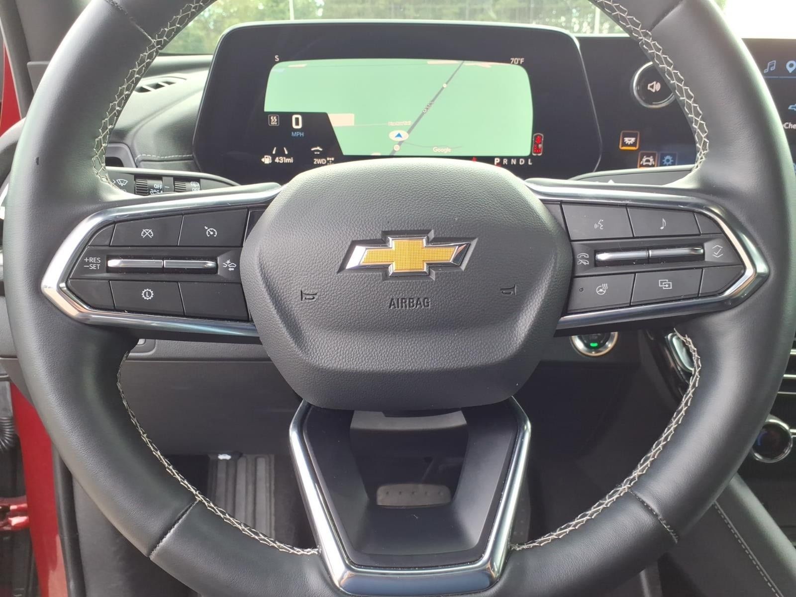 Used 2026 Chevrolet Traverse LT AWD/4WD image 24