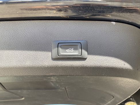 Used 2013 Audi Q7 3.0T Premium Plus w/ Premium Plus Pkg image 19