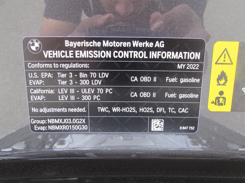 Used 2022 BMW M340i RWD image 36