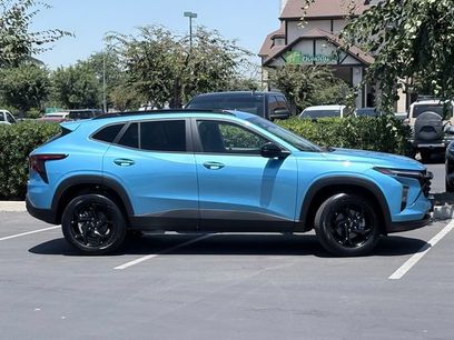 New 2026 Chevrolet Trax LT w/ Midnight Edition