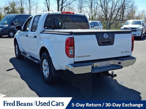 Used 2012 Nissan Frontier SV w/ SV Premium Utility Pkg AWD/4WD image 9