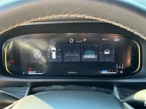 Used 2022 Jeep Wagoneer Series III w/ Premium Group I image 25