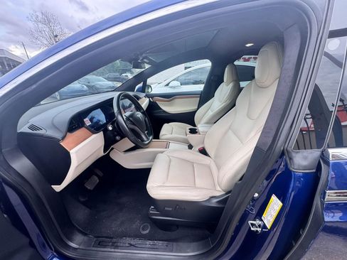 Used 2020 Tesla Model X Long Range AWD/4WD image 2
