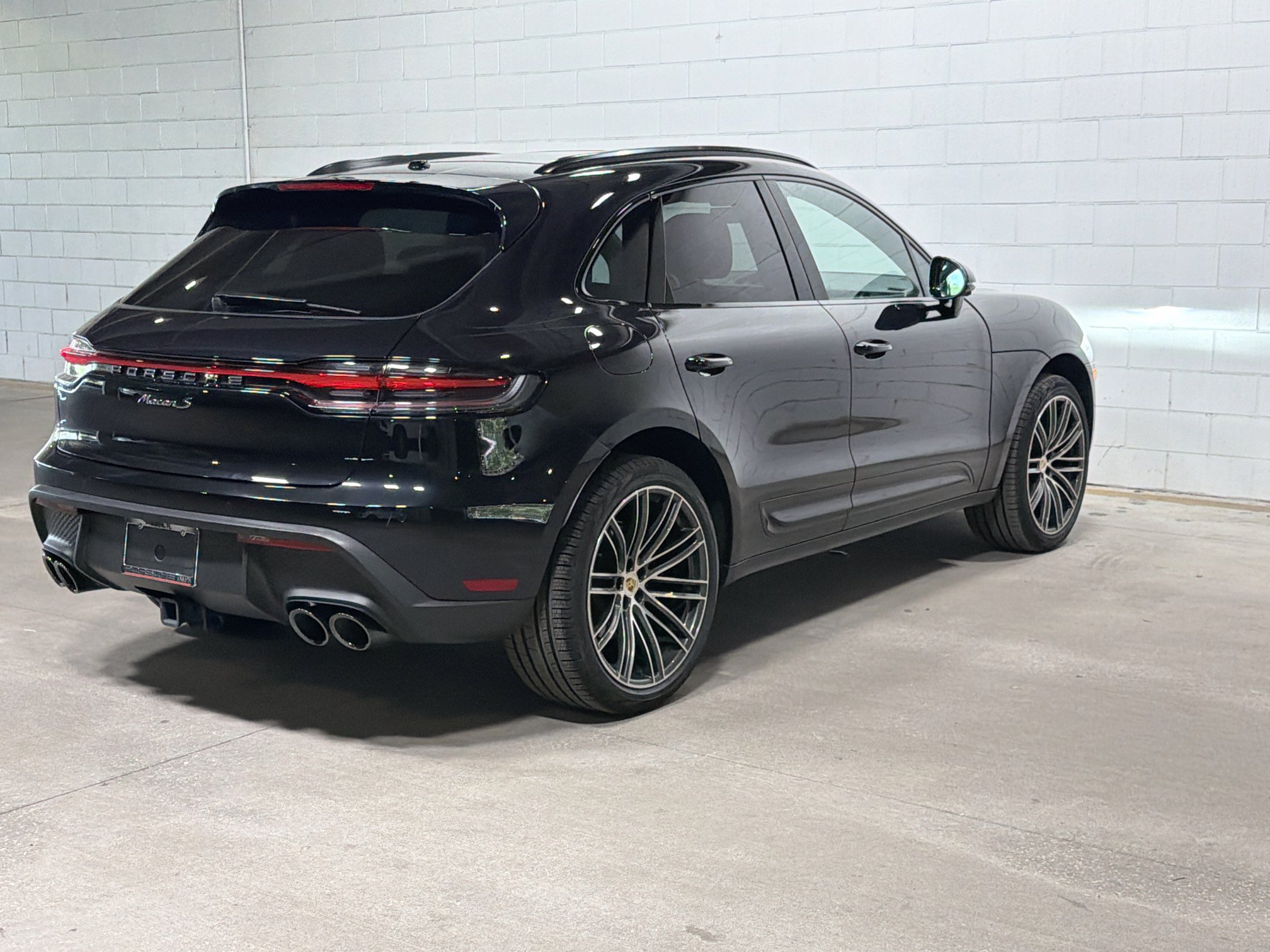 Used 2026 Porsche Macan S AWD/4WD image 7