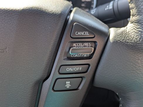 Used 2024 Nissan Frontier SV w/ SV Convenience Package RWD image 21