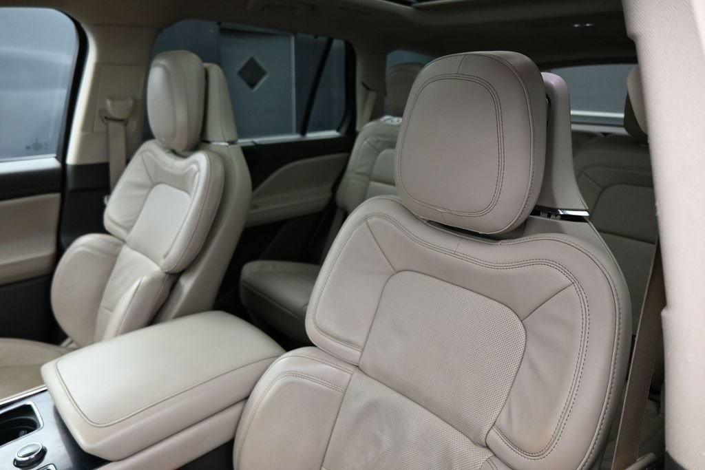 Used 2021 Lincoln Aviator Reserve w/ Equipment Group 202A AWD/4WD image 14