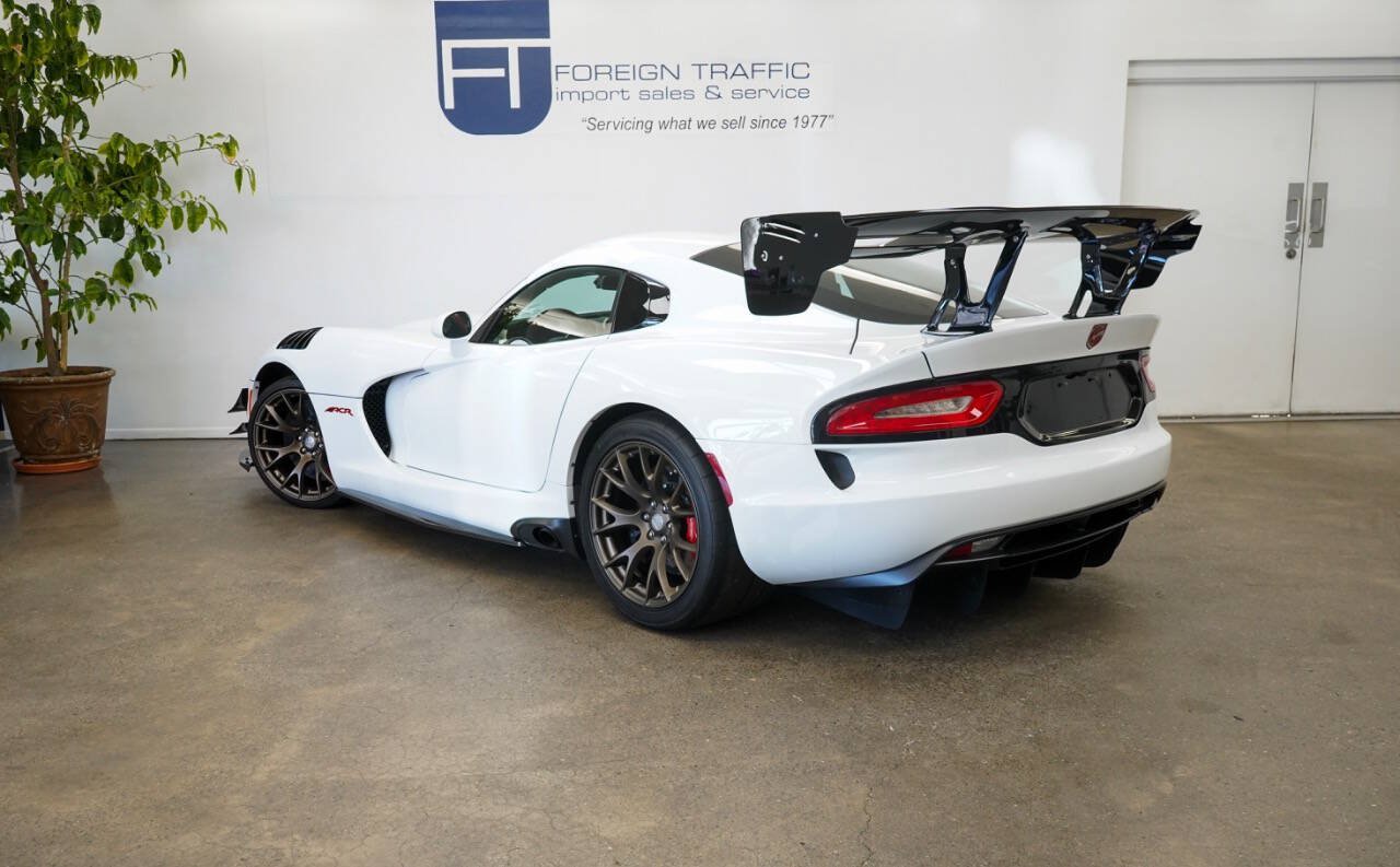 Used 2017 Dodge Viper GTC w/ ACR Package RWD image 5