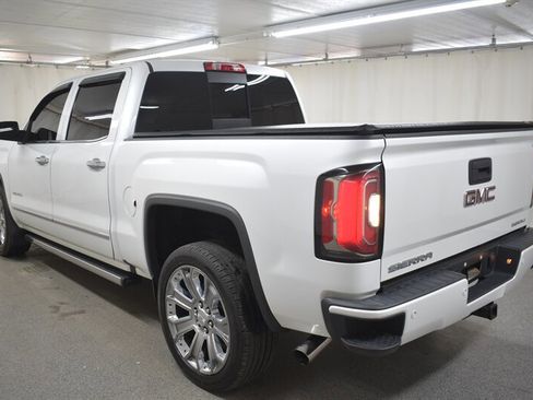Used 2017 GMC Sierra 1500 Denali w/ Denali Ultimate Package image 5