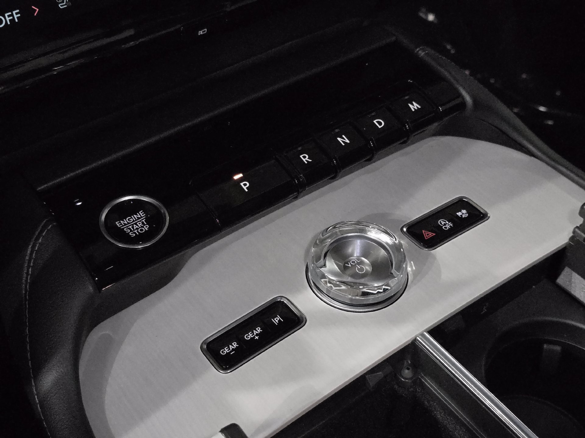 New 2025 Lincoln Navigator Reserve w/ Jet Appearance Package AWD/4WD image 30