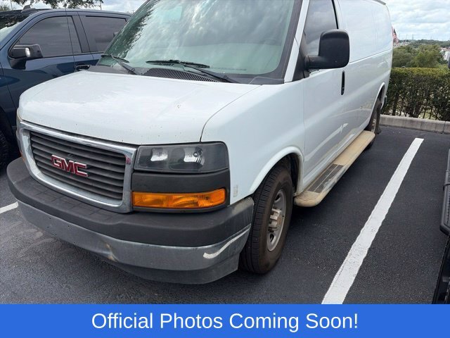 Used 2020 GMC Savana 2500 w/ Driver Convenience Package RWD image 2