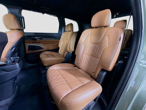 Used 2025 Kia Telluride EX X-Line image 25