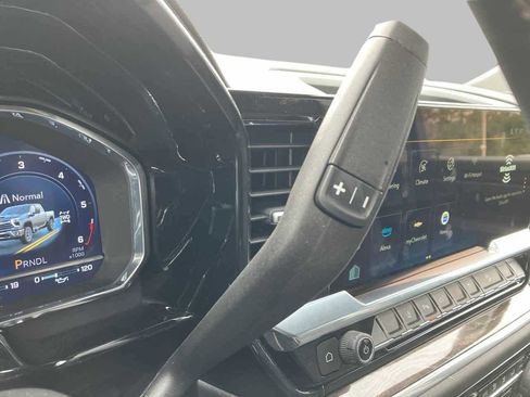 Used 2024 Chevrolet Silverado 2500 LTZ w/ LTZ Plus Package image 27