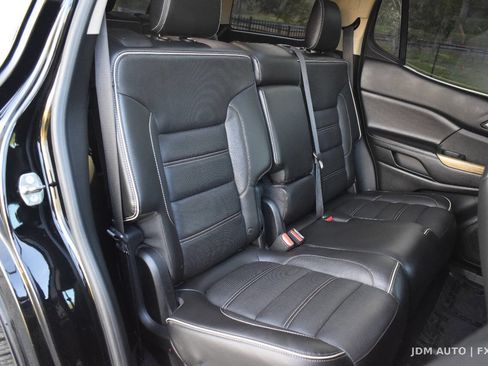 Used 2017 GMC Acadia Denali w/ Technology Package image 16