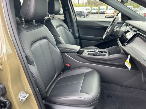 New 2026 Jeep Cherokee Limited image 23