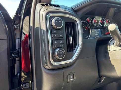 Certified 2023 Chevrolet Silverado 2500 LTZ w/ LTZ Convenience Package image 30