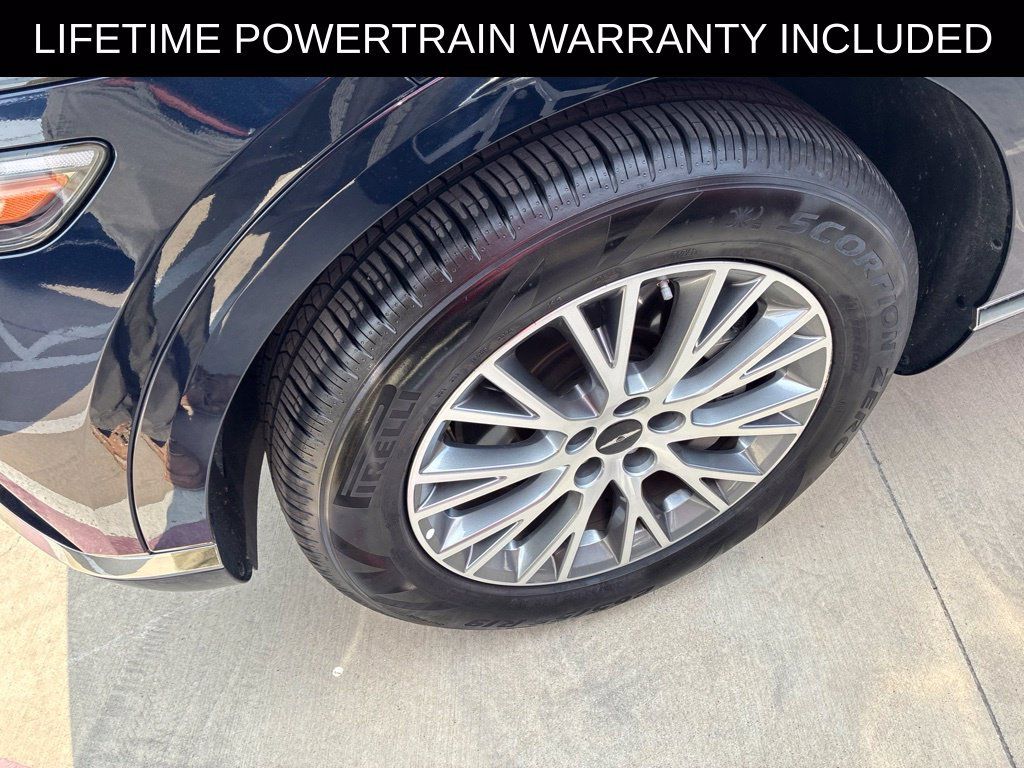 Used 2026 Genesis GV80 2.5T AWD/4WD image 4