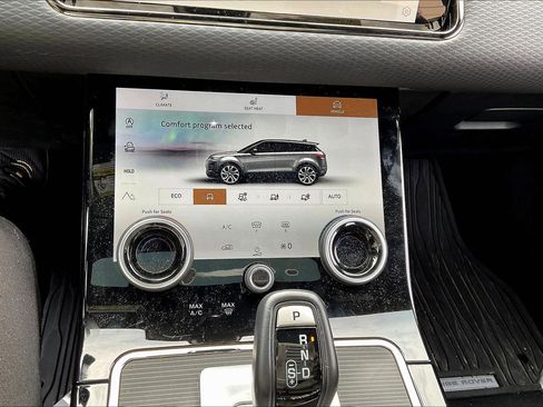 Used 2023 Land Rover Range Rover Evoque R-Dynamic S AWD/4WD image 15