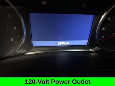 Used 2024 Chevrolet Equinox RS w/ RS Leather Package image 9