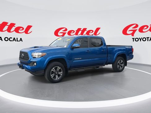 Used 2018 Toyota Tacoma TRD Sport w/ Technology Package image 1