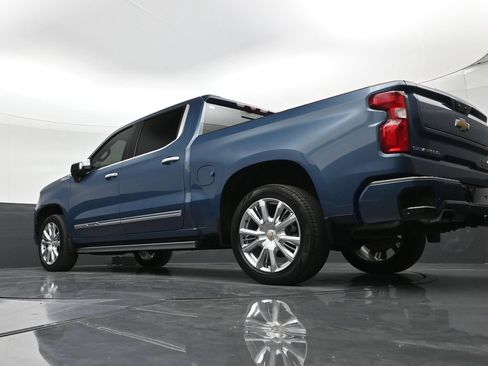 Used 2024 Chevrolet Silverado 1500 High Country AWD/4WD image 22