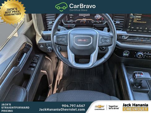 Used 2022 GMC Sierra 1500 Elevation w/ X31 Off-Road Package AWD/4WD image 17