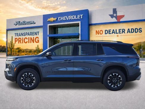 New 2026 Chevrolet Traverse Z71 w/ LPO, Floor Liner Package AWD/4WD image 3