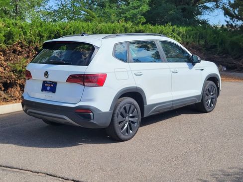 Used 2022 Volkswagen Taos S w/ IQ Drive S Package FWD image 5