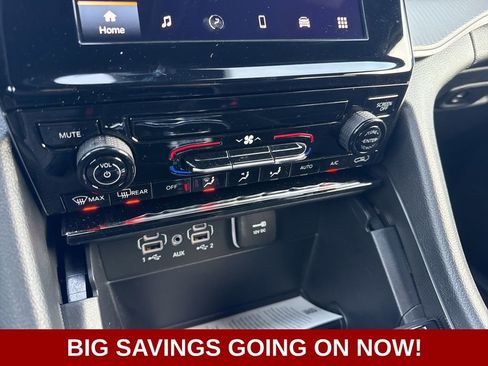 New 2025 Jeep Grand Cherokee L Laredo AWD/4WD image 30