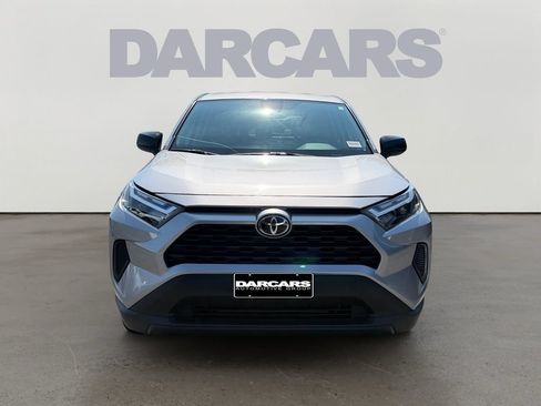 Used 2024 Toyota RAV4 LE AWD/4WD image 2