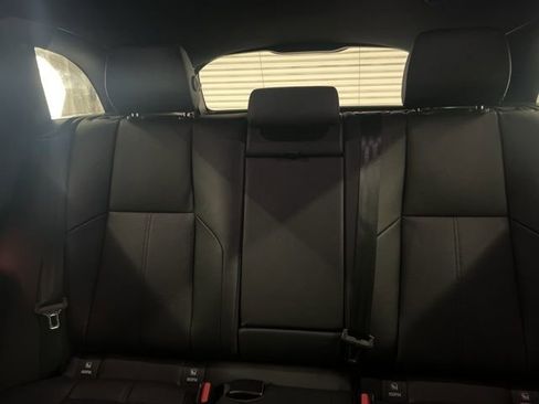 Used 2026 Land Rover Range Rover Velar Dynamic SE image 11