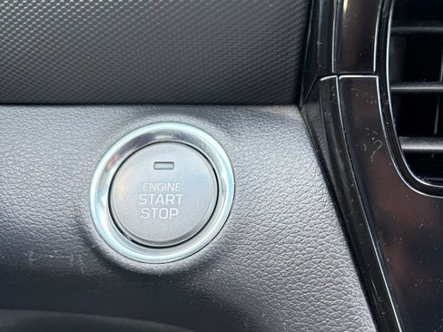 Used 2022 Hyundai Ioniq Limited FWD image 20