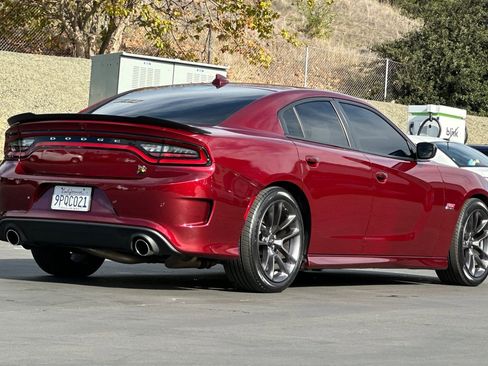 Used 2023 Dodge Charger Scat Pack w/ Navigation & Travel Group image 4