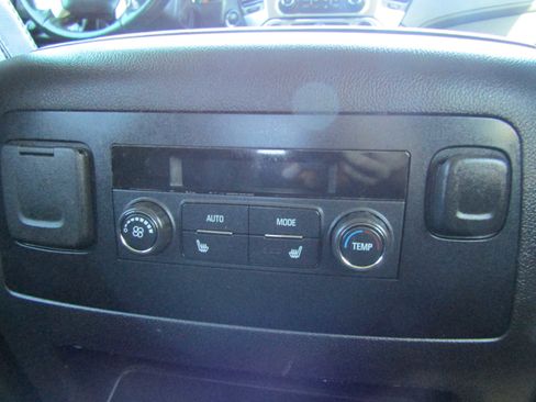 Used 2015 Chevrolet Tahoe LT w/ Luxury Package image 29