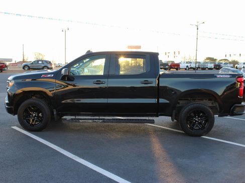 Used 2024 Chevrolet Silverado 1500 Custom Trail Boss AWD/4WD image 5