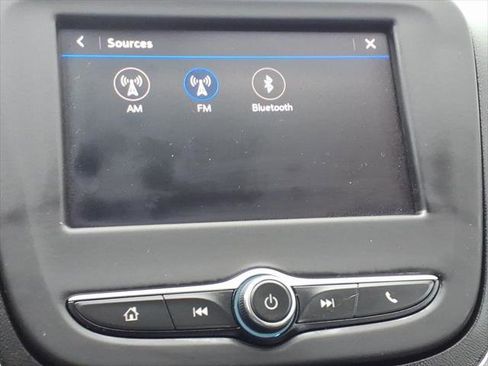Used 2020 Chevrolet Equinox LS AWD/4WD image 21