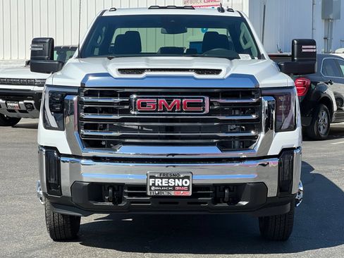 New 2026 GMC Sierra 3500 SLE AWD/4WD image 7