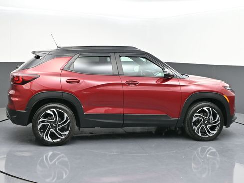 Certified 2024 Chevrolet TrailBlazer RS w/ Convenience Package AWD/4WD image 8