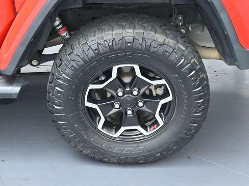 Used 2021 Jeep Gladiator Rubicon AWD/4WD image 30