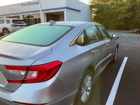Used 2021 Honda Accord LX image 5