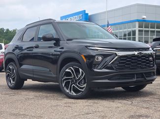 New 2026 Chevrolet TrailBlazer RS w/ Convenience Package AWD/4WD video 2