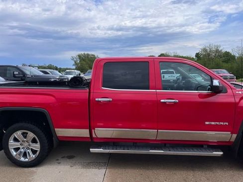 Used 2017 GMC Sierra 1500 SLT AWD/4WD image 4