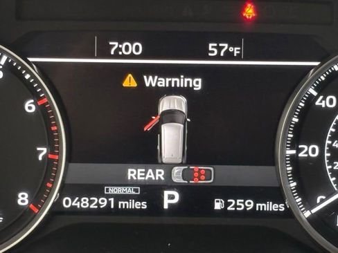 Used 2024 Mitsubishi Outlander FWD image 24