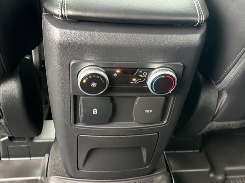 Used 2024 Ford Explorer XLT w/ Equipment Group 202A image 36