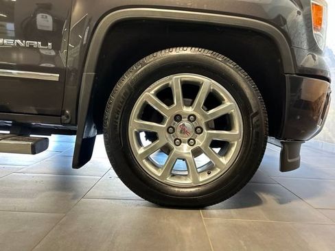 Used 2015 GMC Sierra 1500 Denali AWD/4WD image 39