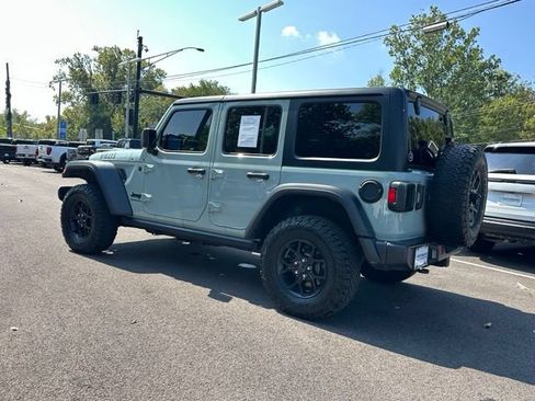 Used 2024 Jeep Wrangler Unlimited Sport AWD/4WD image 21