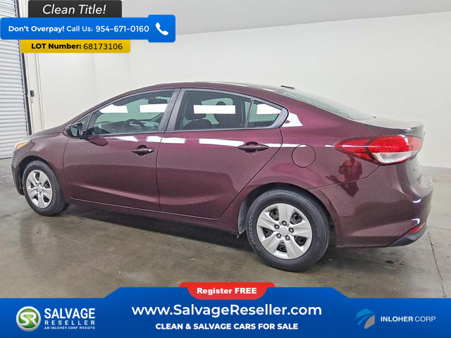 Used 2017 Kia Forte LX FWD image 3