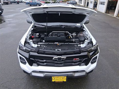 Certified 2025 Chevrolet Colorado Z71 w/ Technology Package image 17