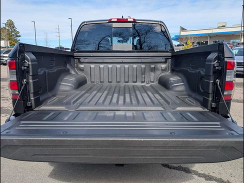 Used 2024 Nissan Frontier PRO-4X w/ Technology Package image 20