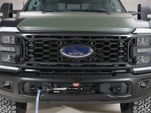 Used 2023 Ford F250 XLT w/ Tremor Off-Road Package image 19